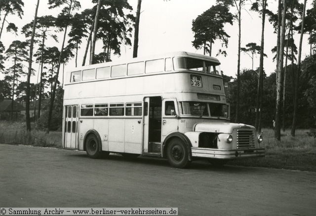 1966: Bustyp Do56 auf der Linie D38