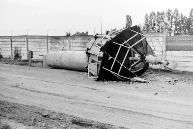 1990: Schneller Abbau der Grenzanlagen (Staasgrenze der DDR, Bezirk Potsdam)