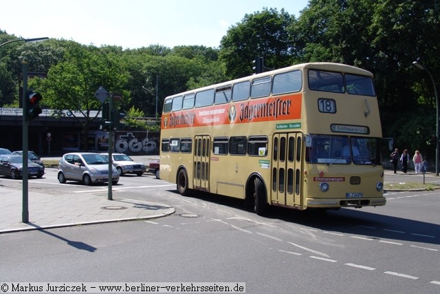 Wagen 2437 auf Linie 18