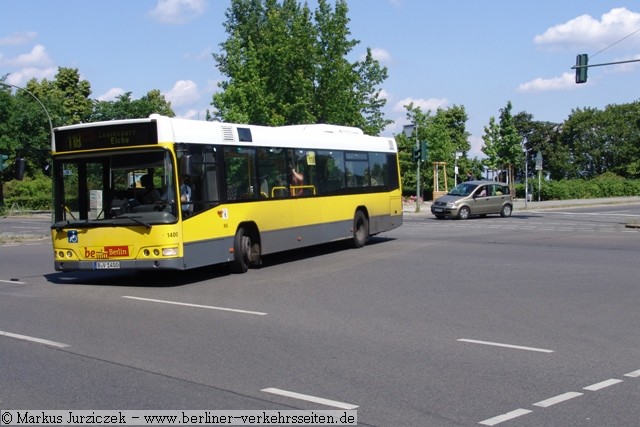 Wagen 1400 auf Linie 118