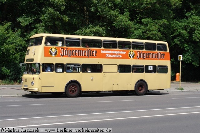 Wagen 2437 auf Linie 18