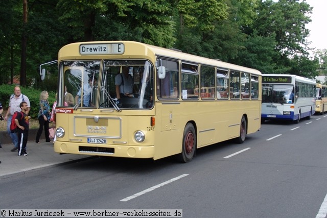 Wagen 1242 auf Linie E (504)