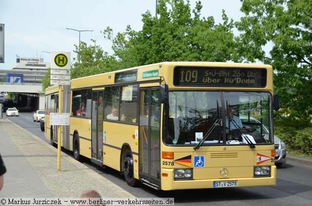 Wagen 2578 auf der Linie 9