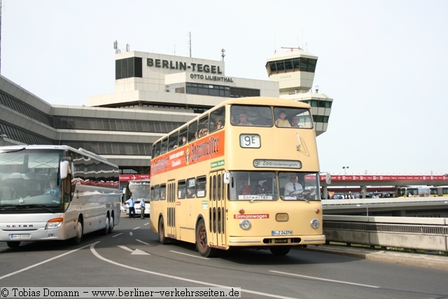 Wagen 2437 Auf der Linie 9E zum Hardenbergplatz