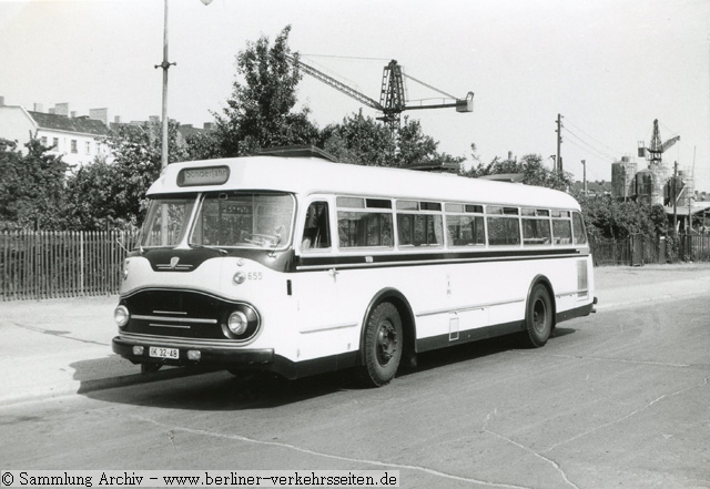 1963: Fleischer(alt)-Eindecker im Linienverkehr der Ostberliner BVG