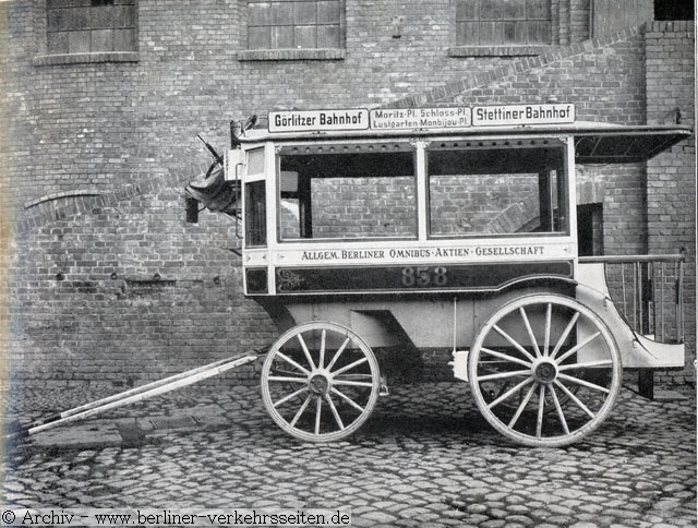 Einspänner (1905) für 16 Personen Einspänner (1905) für 16 Personen