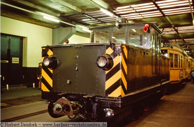 Arbeitslokomotive fr die U-Bahn: BVG-Eigenbau