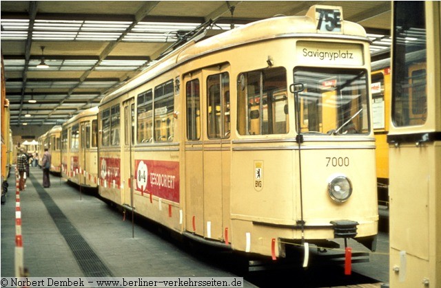 TED 52 Triebwagen 7000 in der Britzer Wagenhalle