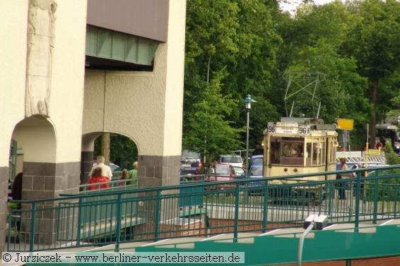 Straenbahnlinie 96 an der Machnower Schleuse