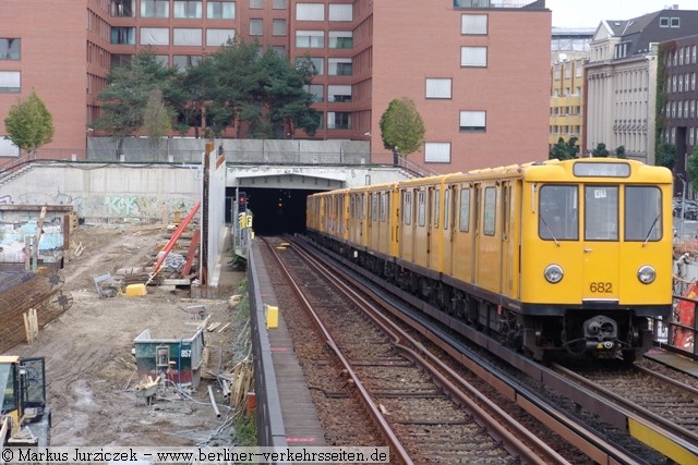 SELTRAC 682 auf der Strecke A nach Pankow unterwegs