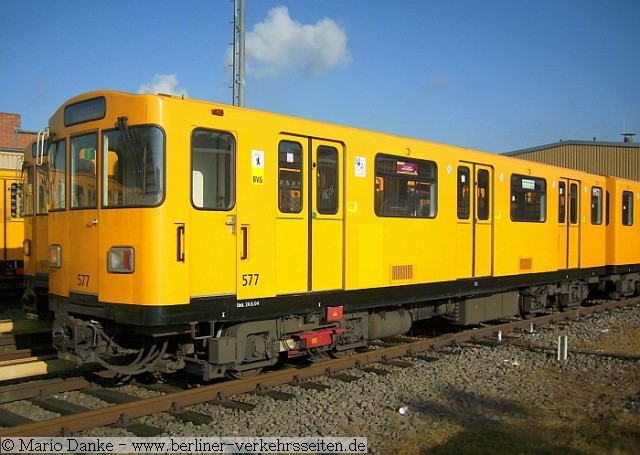 A3L92 Doppeltriebwagen 576/577 in der Bw Grunewald