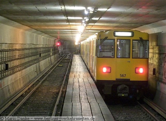 A3L 92 Tw 567 in der Abstellanlage Genthiner Strasse