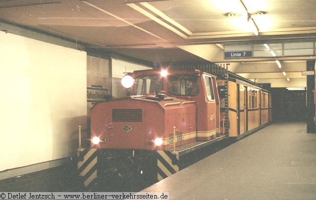 Lok 4471 Rathaus Neukölln