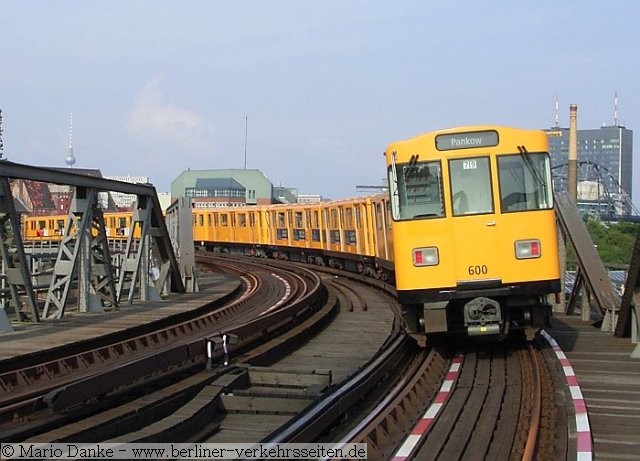 Einfahrt in das Berliner Gleisdreieck