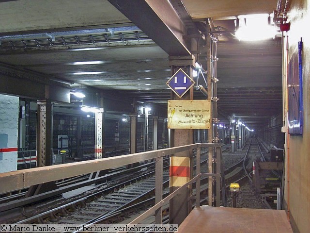 Abzweig von der Strecke C rechts raus zur Betriebswerkstatt (Aufnahme 2010)