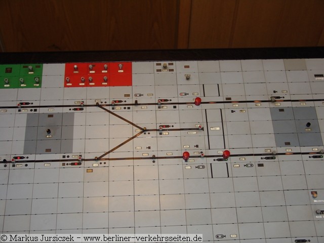 Blick auf den Stelltisch: Ausschnitt Kbu (Kottbusser Tor unten) mit der angedeuteten Wehrkammer, die signaltechnisch eingebunden ist