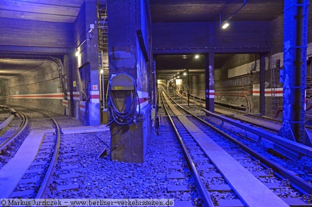 Blick vom Tunnelabzweig Jannowitzbrcke Richtung Bahnsteig