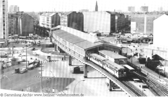 Kbo 1962 Blick auf die Hochbahnstation Kottbusser Tor (Hochbahn)