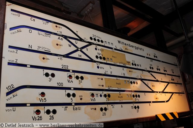 Fahrschautafel Wittenbergplatz im U-Bahnmuseum Berlin (2010)