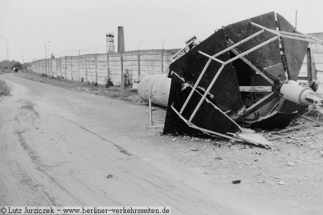 Mit der Whrungsunion am 1.7.1990 entfiel die Notwendigkeit der  Grenzanlagen an der Staatsgrenze der DDR